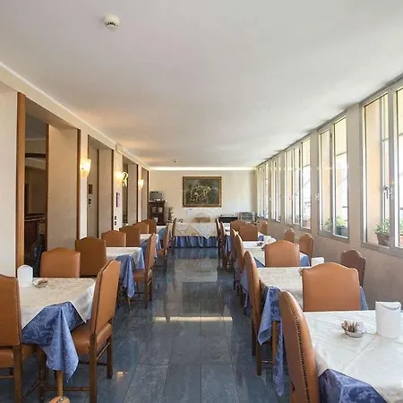 Rimini Hotel