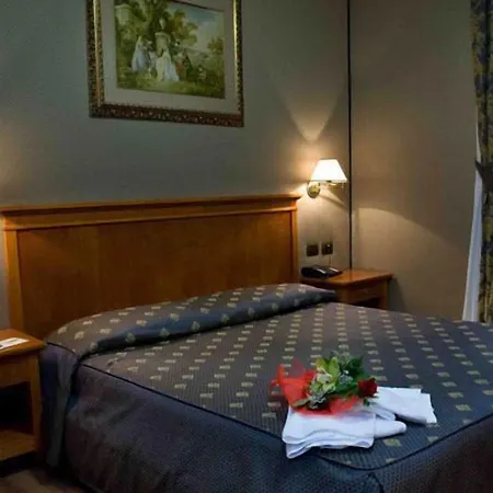 Rimini 3* Rome