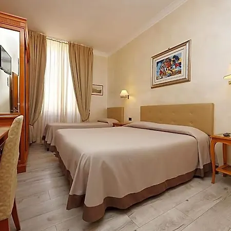 Rimini Hotel 3*